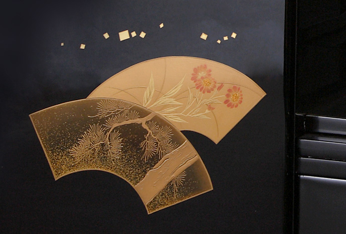 輪島塗仏壇 箱型須弥壇(四君子扇蒔絵)