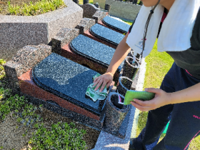 大永寺草むしりキャッチ0807