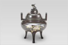 高岡銅器香炉 利休型獅子蓋(牡丹彫金)